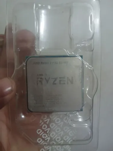 Ryzen 3 3200g pro
