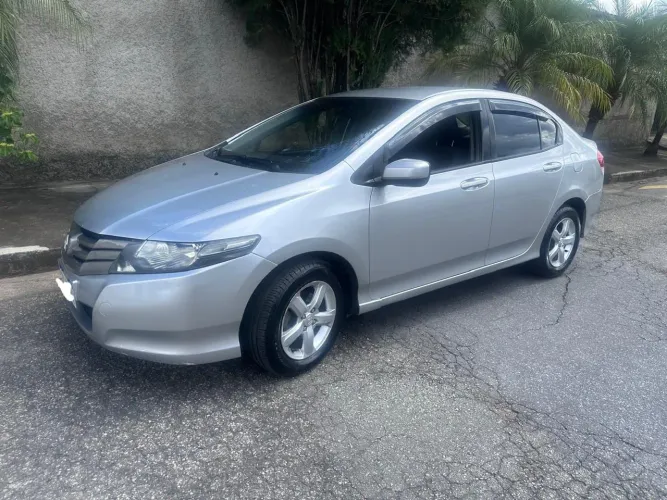 Honda City Sedan LX 1.5 Flex 16V 4P Mec. 2010