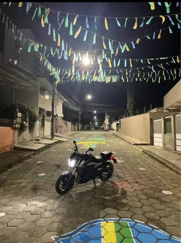Dominar 250