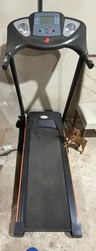 Vendo esteira evolution 1500 praticamente nova, aceito débito e crédito  
