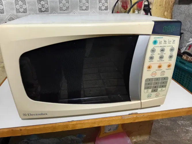 Micro-ondas Electrolux 21litros 110volts