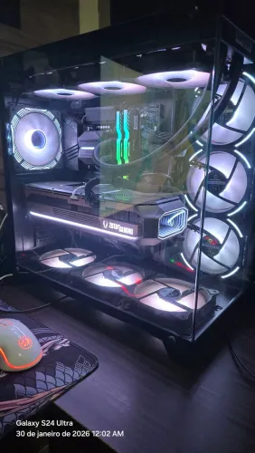 VENDO PC GAMER COMPLETO RTX 5080