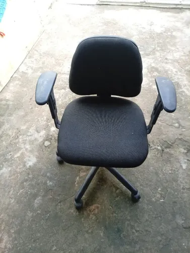 Vendo cadeira escritório 