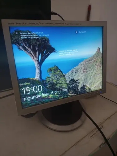 Monitor Positivo 15 Polegadas