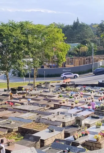 TÚMULO PERPÉTUO À VENDA - CEMITÉRIO MUNICIPAL DE JOINVILLE
