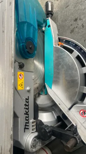 Serra Meia Esquadria e Bancada 12" 1.650 watts - LH1201FL