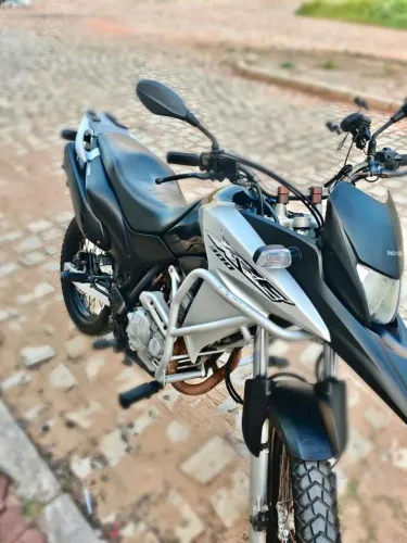 Honda XRE 300