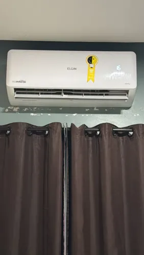 Vendo ar condicionado split inverter 9000 BTUs Elgin com instalação inclusa
