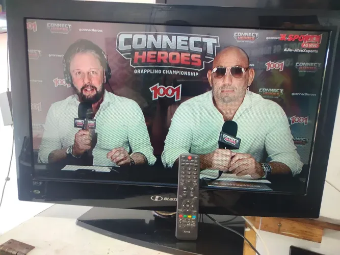Tv 32 polegadas Buster obs não e esmart e digital top imagem linda barato