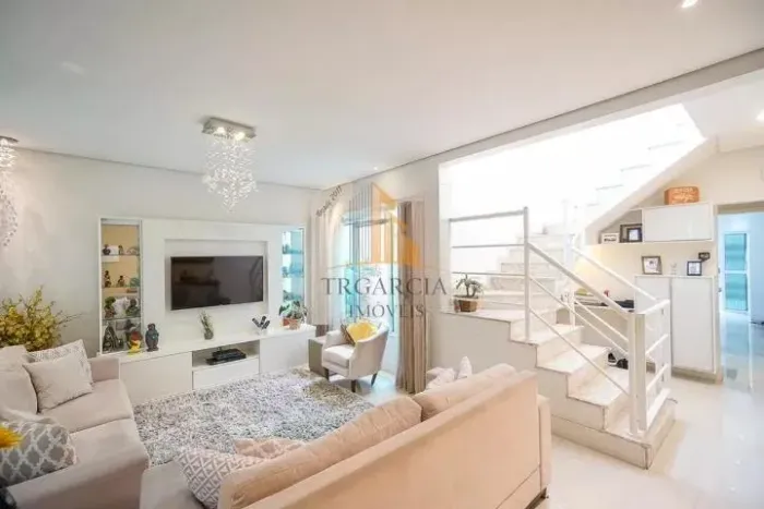 Sobrado à venda no Tatuapé | 152m², 3 Dorms, 2 vagas