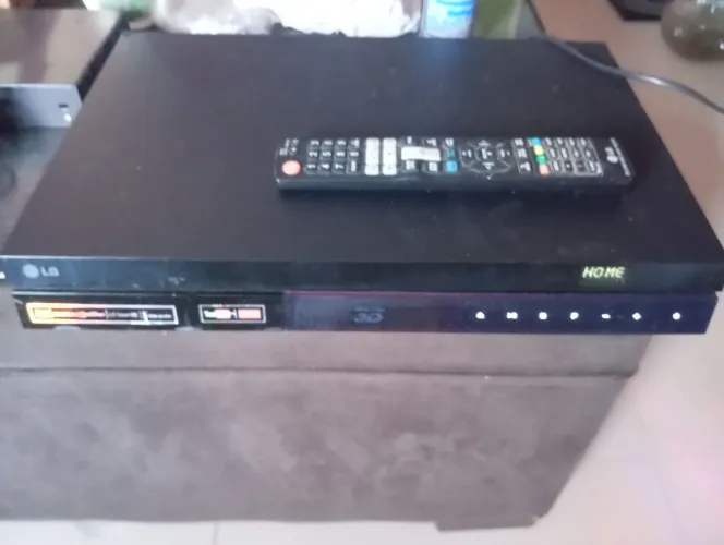 Home thiater LG para concertar funciona algumas funções 