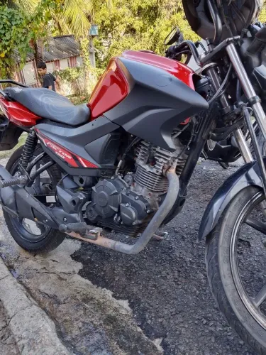 Troco está factor 150cc por carro utilitário