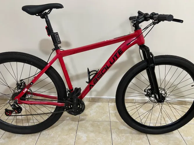 Bicicleta Absolute Nero 5 quadro 19?