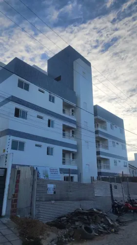 APARTAMENTO EM MANDACARÚ NOVO