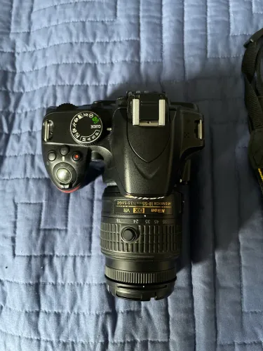 Kit Câmera NIKON D3200 + Lente DX 18-55mm + Acessórios