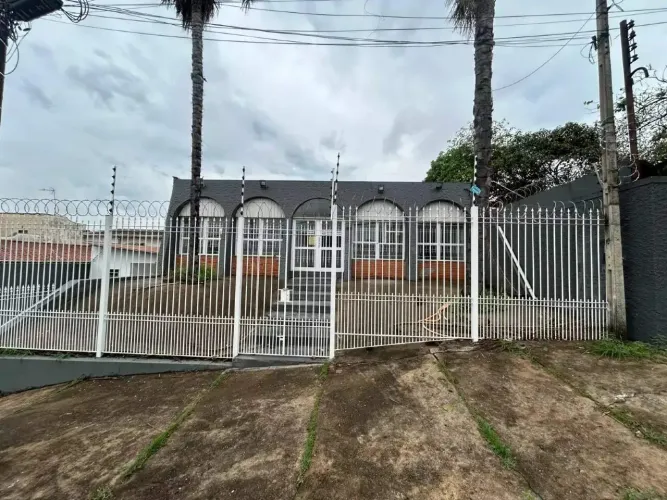 Casa Comercial para aluguel, 5 vagas, Centro - Limeira/SP