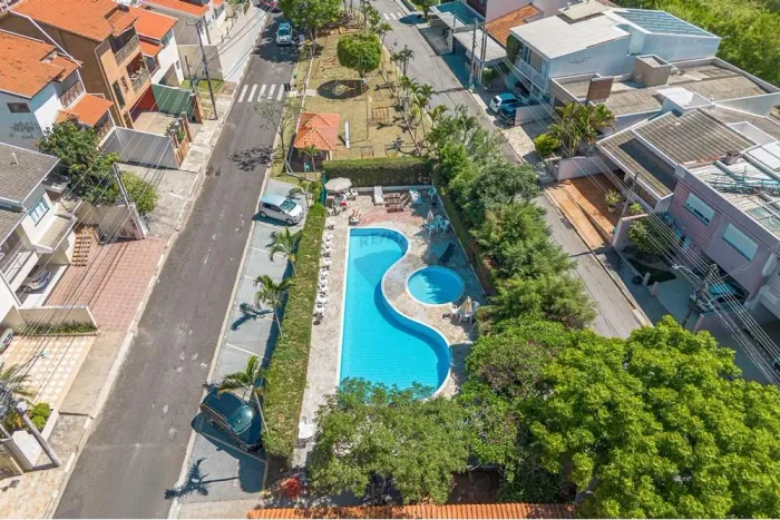RE/MAX VENDE Terreno Prime no Jardim Pinheiros: Oportunidade Única!