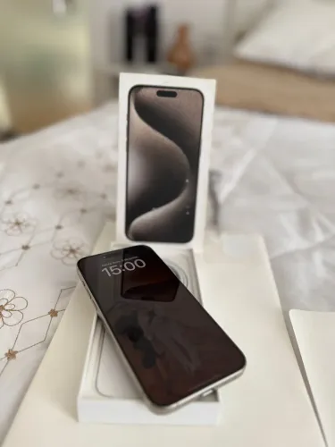 IPHONE 15 PRO MAX COM CAIXA