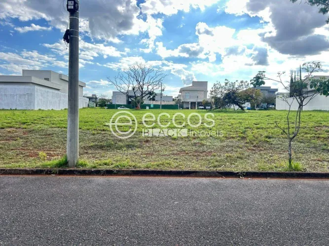 Terreno em condomínio à venda, Laranjeiras - Uberlândia/MG