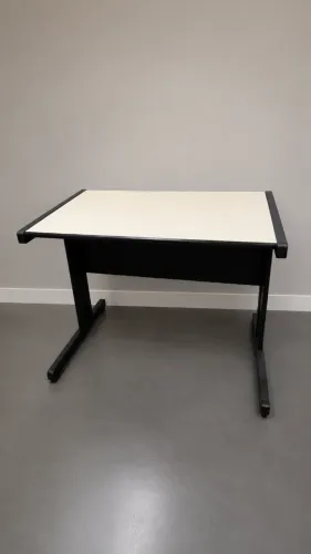 LEIA A DESCRIÇÃO - MESA PARA ESCRITÓRIO