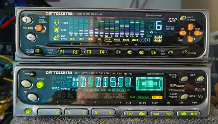 Toca fitas Pioneer carrozzeria keh p77 mais deq 44