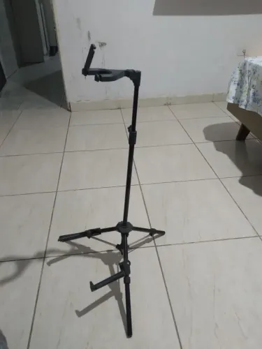 Pedestal  para violão 