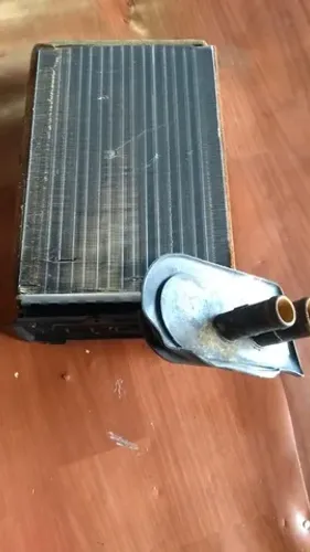 Radiador ar forçado Clio argentino 95.