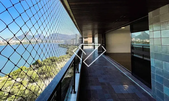 Apartamento com 4 quartos, 319 m² - venda por R$ 10.800.000 ou aluguel por R$ 41.633/mês -