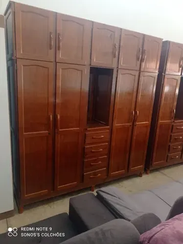 GUARDA ROUPA NOVO EM MADEIRA 