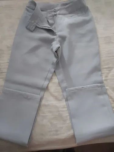 Calça importada HM