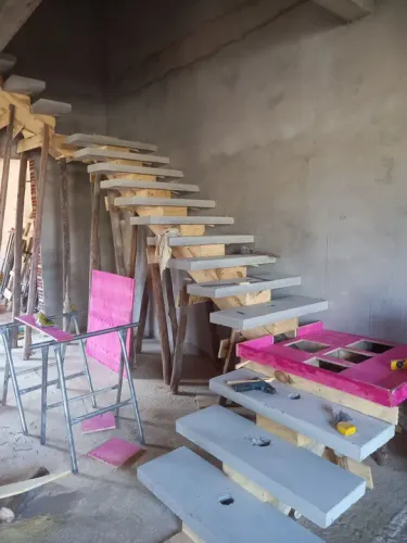 Escadas pré moldadas é com a fortaleza escada. 19.99403.0512 