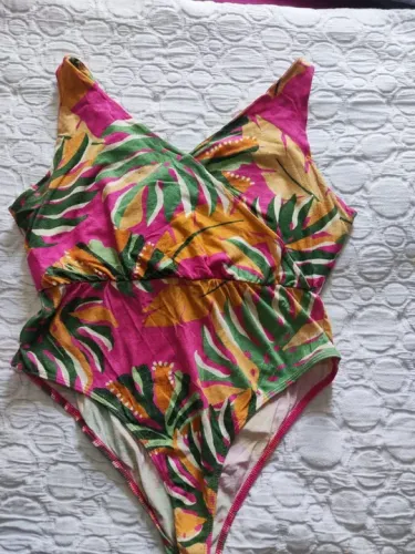 Body estampado floral GG