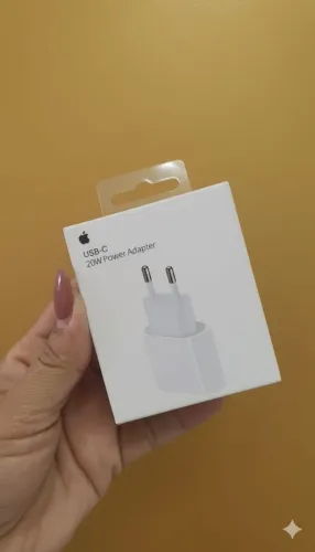 Fonte iPhone turbo 20W de potência 