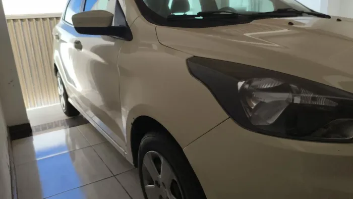 Volkswagen Voyage Comf/highli. 1.6 MI T.flex 8V 4P 2015