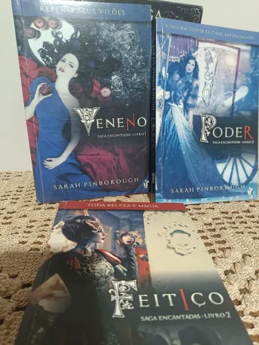 BOX SAGA ENCANTADAS 18+