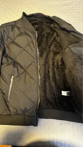 Jaqueta Nova SHEIN preta tamanho XXL