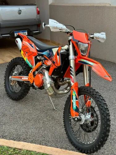 KTM EXC 300 - moto revisada