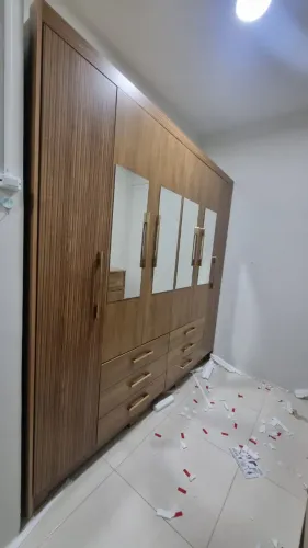 GUARDA ROUPA DE LUXO