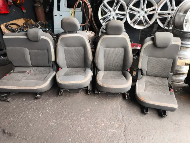 Jogo do banco Chevrolet spin