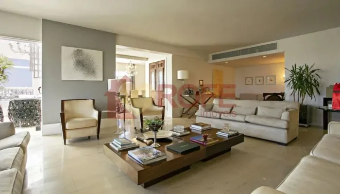 Venda Condomínio Green Hill | 540m², 4 suítes e 6 vagas.
