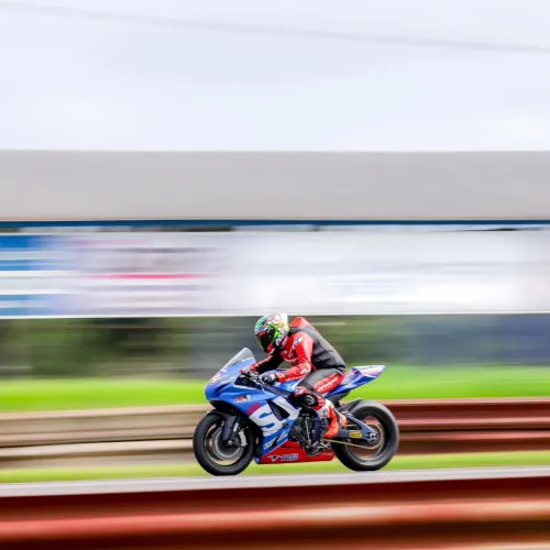 GSX-R 600   MOTO DE PISTA