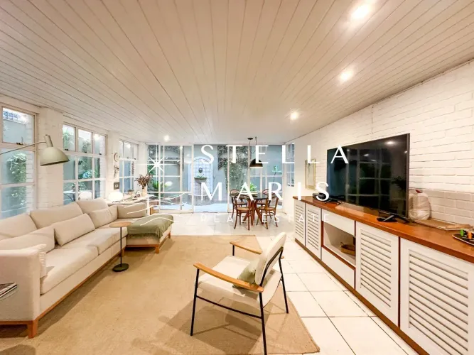 Copacabana, Apartamento de 337 m2, 4 quartos, 1 vaga, garden, com área externa à venda em 