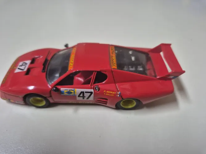 Miniatura Ferrari 512 BB Le Mans 1981. BRUMM