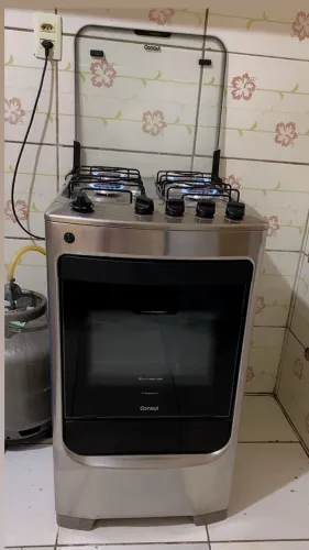Vendo fogão cônsul inox 4 bocas acendimento automático 