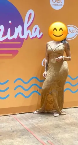Vestido longo de renda