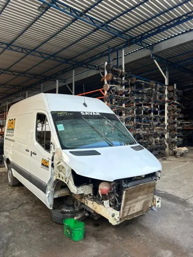 MERCEDES SPRINTER 417(venda em peças) 2023 ANO 2022 2023  MANUAL