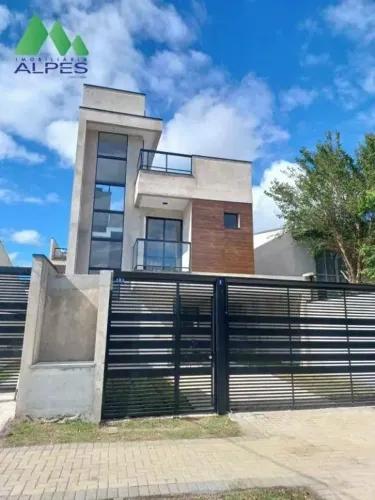Sobrado com 3 dormitórios à venda, 141 m² por R$ 1.050.000,00 - Capão Raso - Curitiba/PR