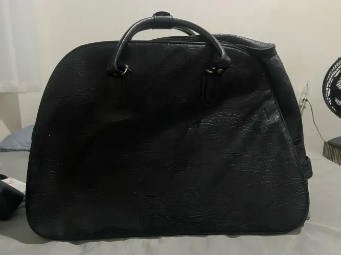 Bolsa/ mala de couro