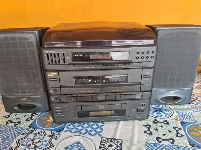 Mini System Samsung com Equalizador e CD Player