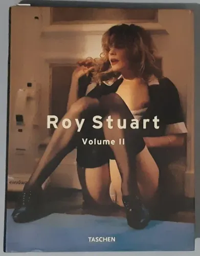 Livro Roy Stuart Volume 2 (inglês)